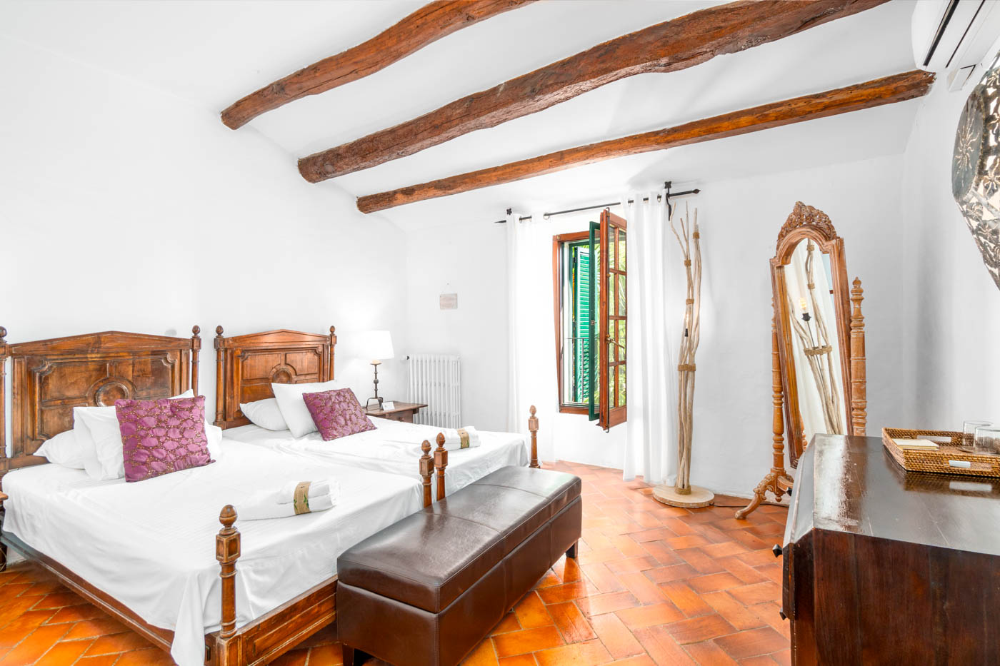 Habitación con camas individuales (1ª planta, casa principal)